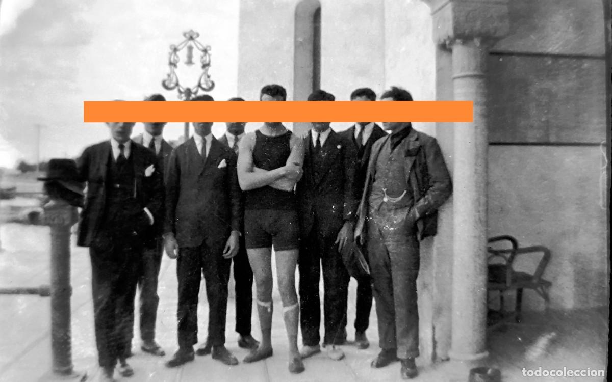 Fotografia antiga: Antiguo negativo de fotograf&iacute;a. En el puerto. Cercan&iacute;as Alicante. A&ntilde;os 20/30.
