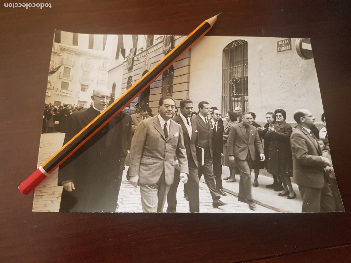 Fotografia antiga: D.FEDERICO SILVA MU&Ntilde;OZ (1923-1997) JOAQUIN MARTI -CARLOS TORRS CRUZ-JOSE PONT GOL