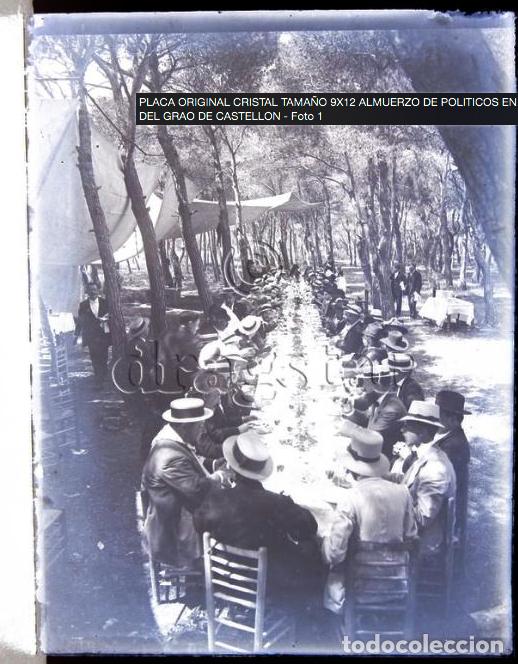 Fotografia antica: PLACA ORIGINAL CRISTAL TAMA&Ntilde;O 9X11 REUNION DE POLITICOS EN EL PINAR DEL GRAO CASTELLON 1910