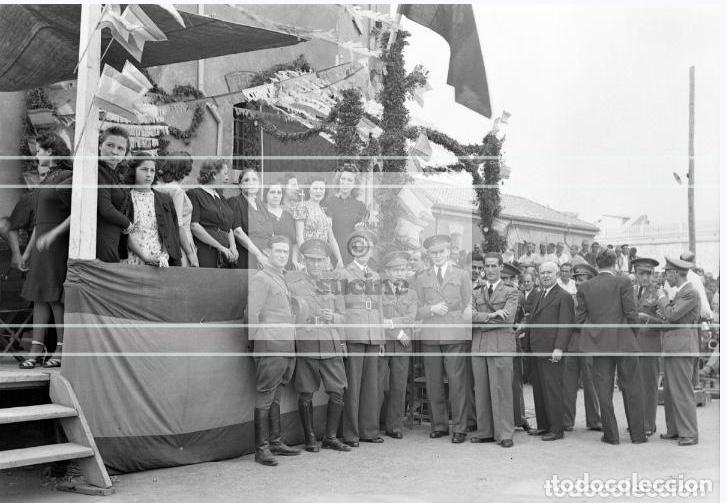 Antique Photography: PLACA ORIGINAL ACETATO 6X9 ACTIVIDADES DE LOS PRESOS EN LA ANTIGUA CARCEL MODELO, POSGUERRA EN 1941