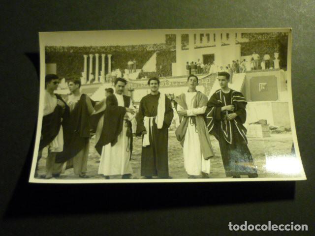 Alte Fotografie: BURGOS FESTIVAL TEATRAL CLASICO 1956 FEDE FOTOGRAFO ANTIGUA FOTOGRAFIA 13 X 8 CM