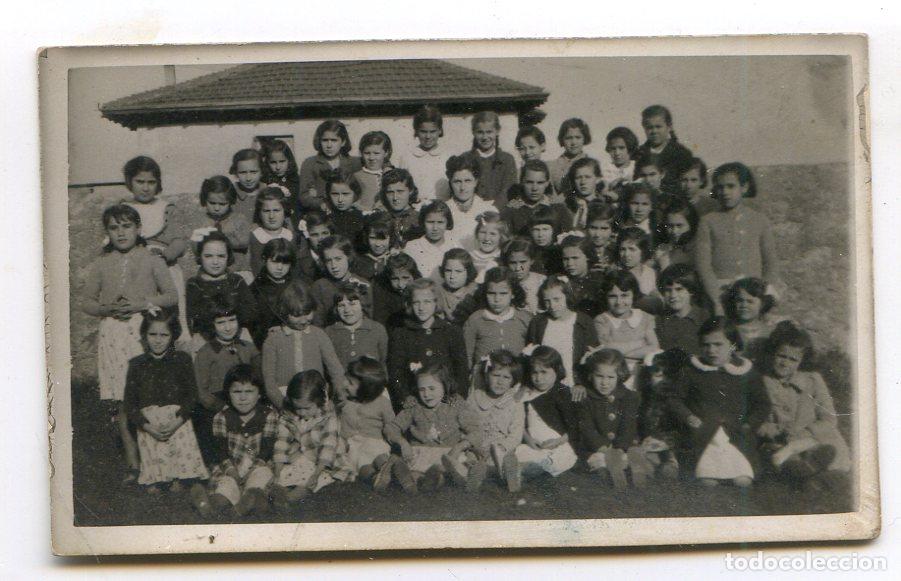 Antique Photography: Foto escuela de ni&ntilde;as, 5/Marzo/1940, lugar a identificar probablemente Cantabria
