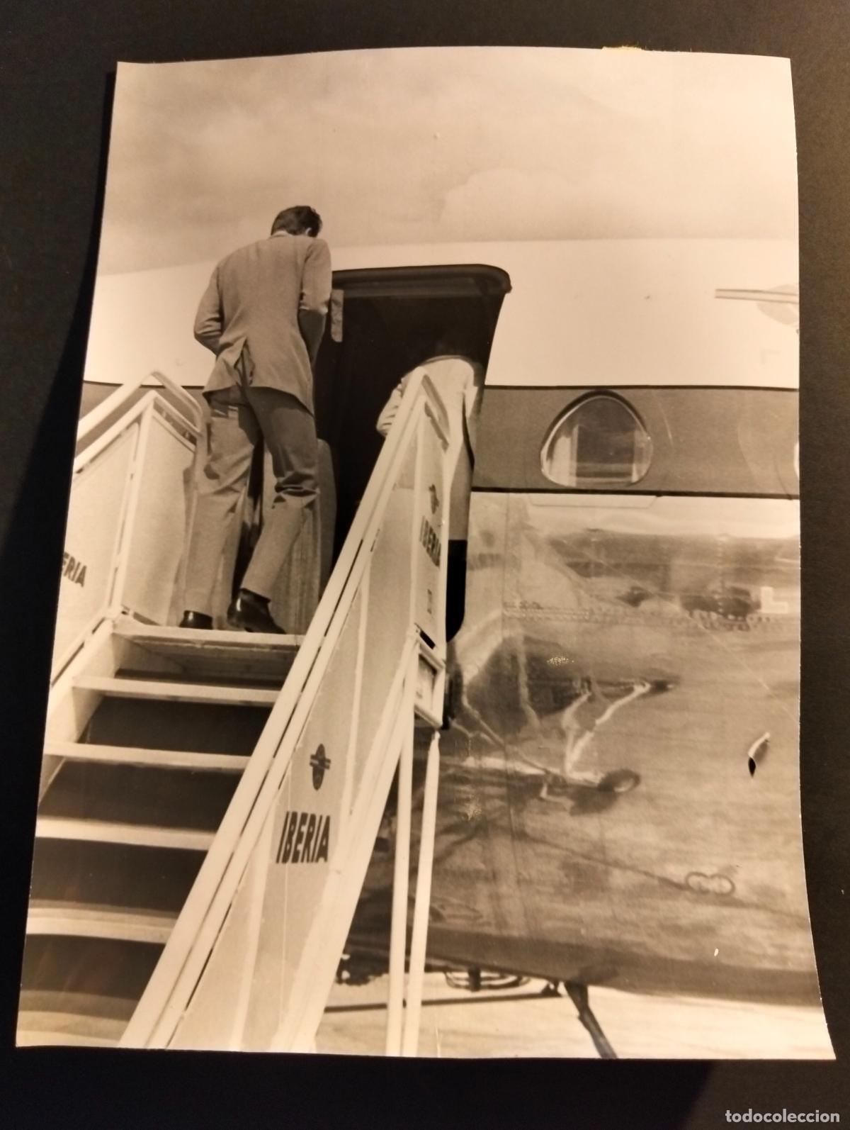 Antique Photography: JHONNY HALLYDAY CANTANTE ROCK ROLL SILVIE VARTAN FOTOGRAFIA ANTIGUA ORIGINAL A&Ntilde;OS 60 13 X 18 CMTS