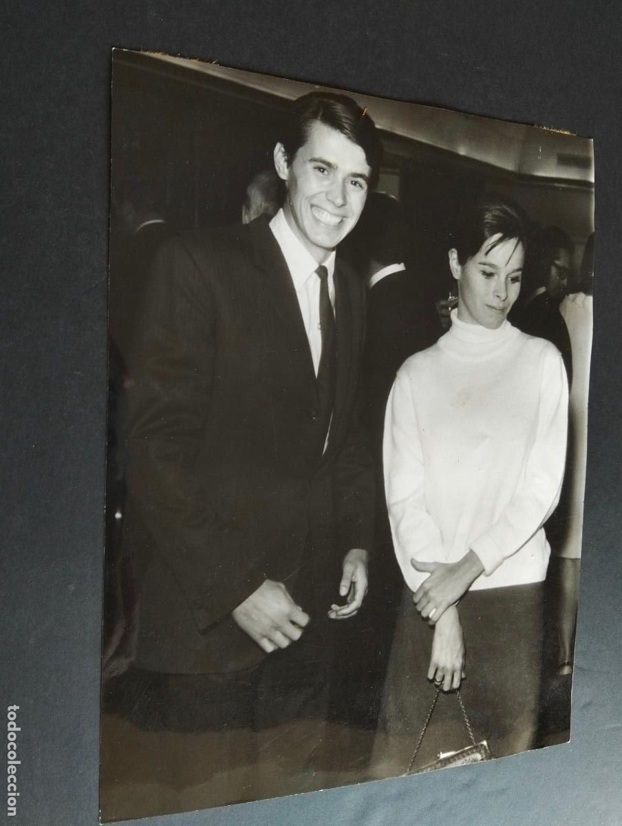 Fotograf&iacute;a antigua: GERALDINE CHAPLIN ACTRIZ FOTOGRAFIA ANTIGUA ORIGINAL A&Ntilde;OS 60 18 X 24 CM
