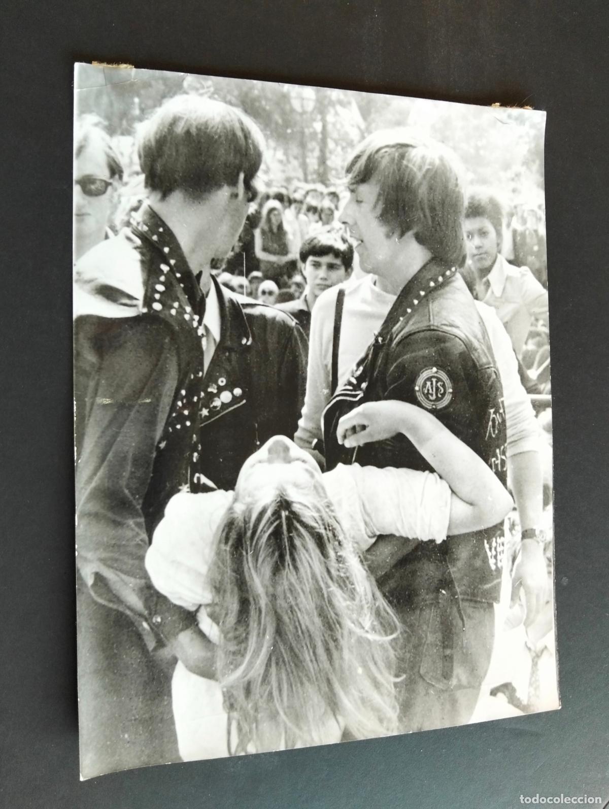 Fotograf&iacute;a antigua: LOS ROLLING STONES ANTIGUA FOTOGRAFIA ORIGINAL 24 X 17 CM