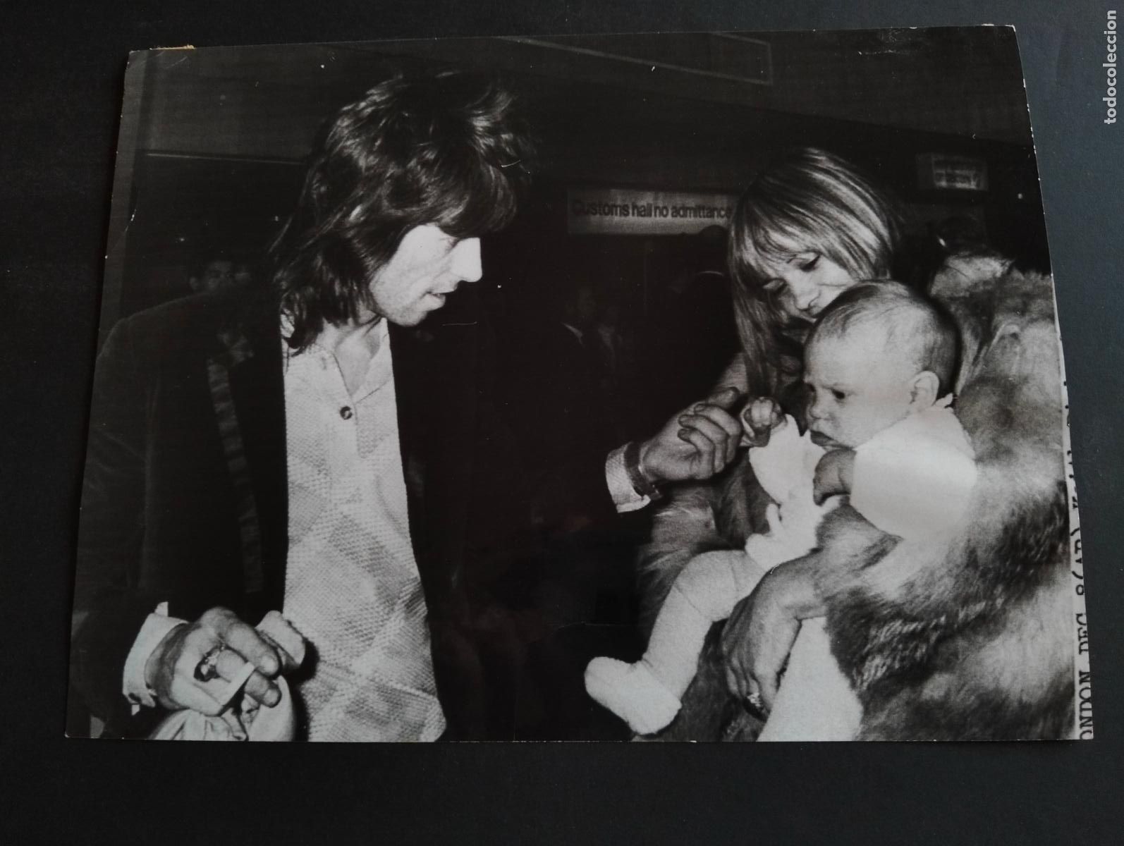 Fotograf&iacute;a antigua: MICK JAGGER LOS ROLLING STONES ANTIGUA FOTOGRAFIA ORIGINAL 24 X 17 CM