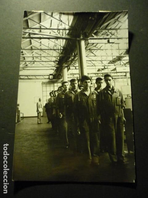 Fotograf&iacute;a antigua: FABRICA DE AUTOMOVILES FIAT MIRAFIORI ITALIA ANTIGUA FOTOGRAFIA ORIGINAL 18 X 13 CM