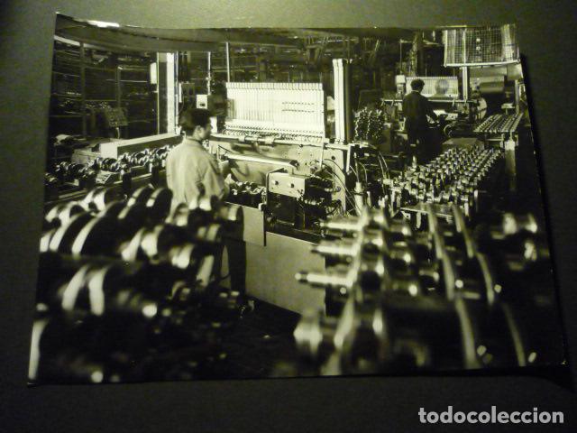 Fotograf&iacute;a antigua: FABRICA DE AUTOMOVILES FIAT MIRAFIORI ITALIA ANTIGUA FOTOGRAFIA ORIGINAL 18 X 24 CM