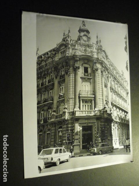 Fotograf&iacute;a antigua: GIJON ASTURIAS BANCO DE GIJ&Oacute;N ANTIGUA FOTOGRAFIA ORIGINAL 24 X 18 CM