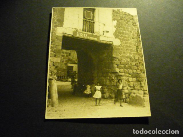 Antique Photography: ZORITA DE LOS CANES GUADALAJARA 1950 POR ROBERT GILLON PRESIDENTE SENADO BELGICA 9 X 11,5 CM