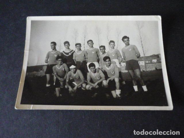 Fotograf&iacute;a antigua: EQUIPO DE FUTBOL SAGRADO CORAZON ANTIGUA FOTOGRAFIA 6 X 9 CM