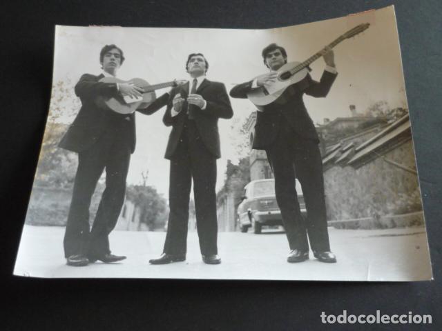 Antique Photography: LOS ESPOTANEOS GRUPO BANDA MUSICAL ANTIGUA FOTOGRAFIA 24 X 18 CM