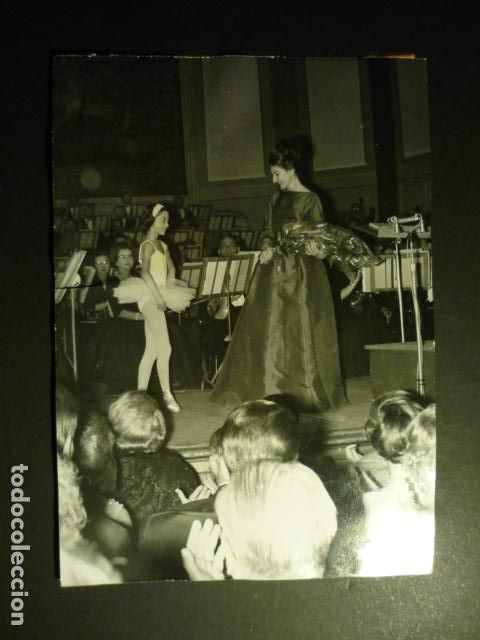 Fotograf&iacute;a antigua: MARIA CALLAS CANTANTE DE OPERA EN PARIS ANTIGUA FOTOGRAFIA ORIGINAL 15 X 21 CM