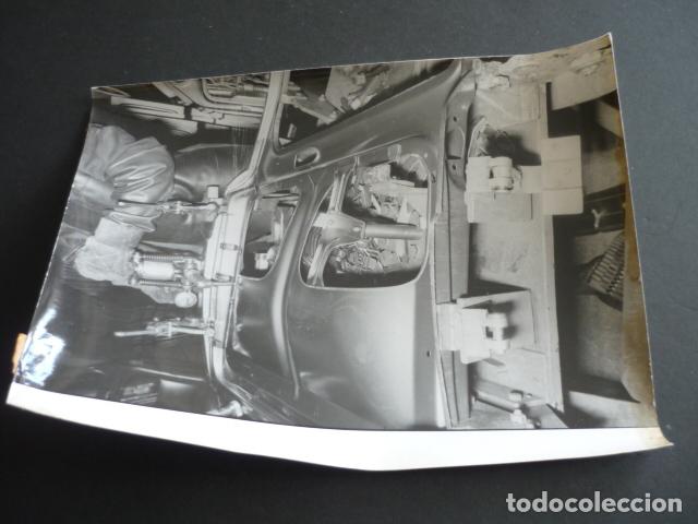 Fotograf&iacute;a antigua: FRANCIA FACTORIA AUTOMOVILES RENAULT ANTIGUA FOTOGRAFIA 24 X 18 CM