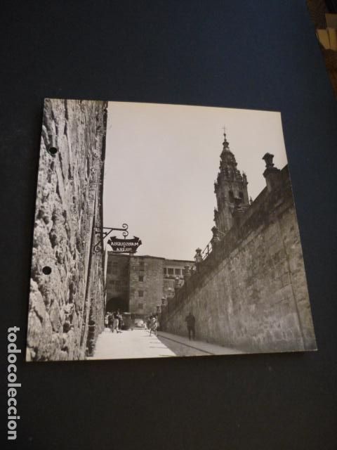 Fotograf&iacute;a antigua: SANTIAGO DE COMPOSTELA ASPECTO URBANO ANTIGUA FOTOGRAFIA 17 X 17 CM