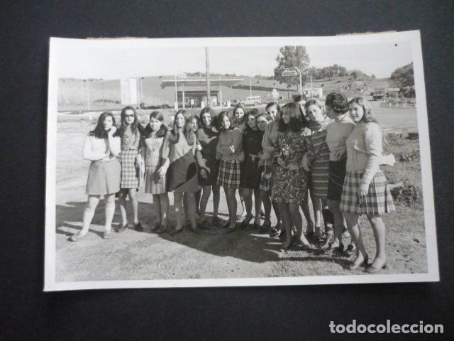 Fotograf&iacute;a antigua: MEDINA SIDONIA CADIZ 1969 FIESTA TAURINA A BENEFICIO DE LAS AGUSTINAS ANTIGUA FOTOGRAFIA 12 X 18 CM