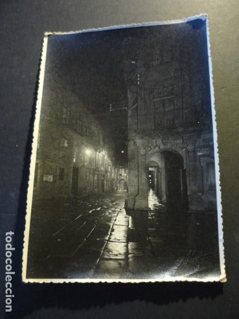 Fotograf&iacute;a antigua: SANTIAGO DE COMPOSTELA UNA RUA ANTIGUA FOTOGRAFIA ALMEIDA FOTOGRAFO 12 X 16 CM