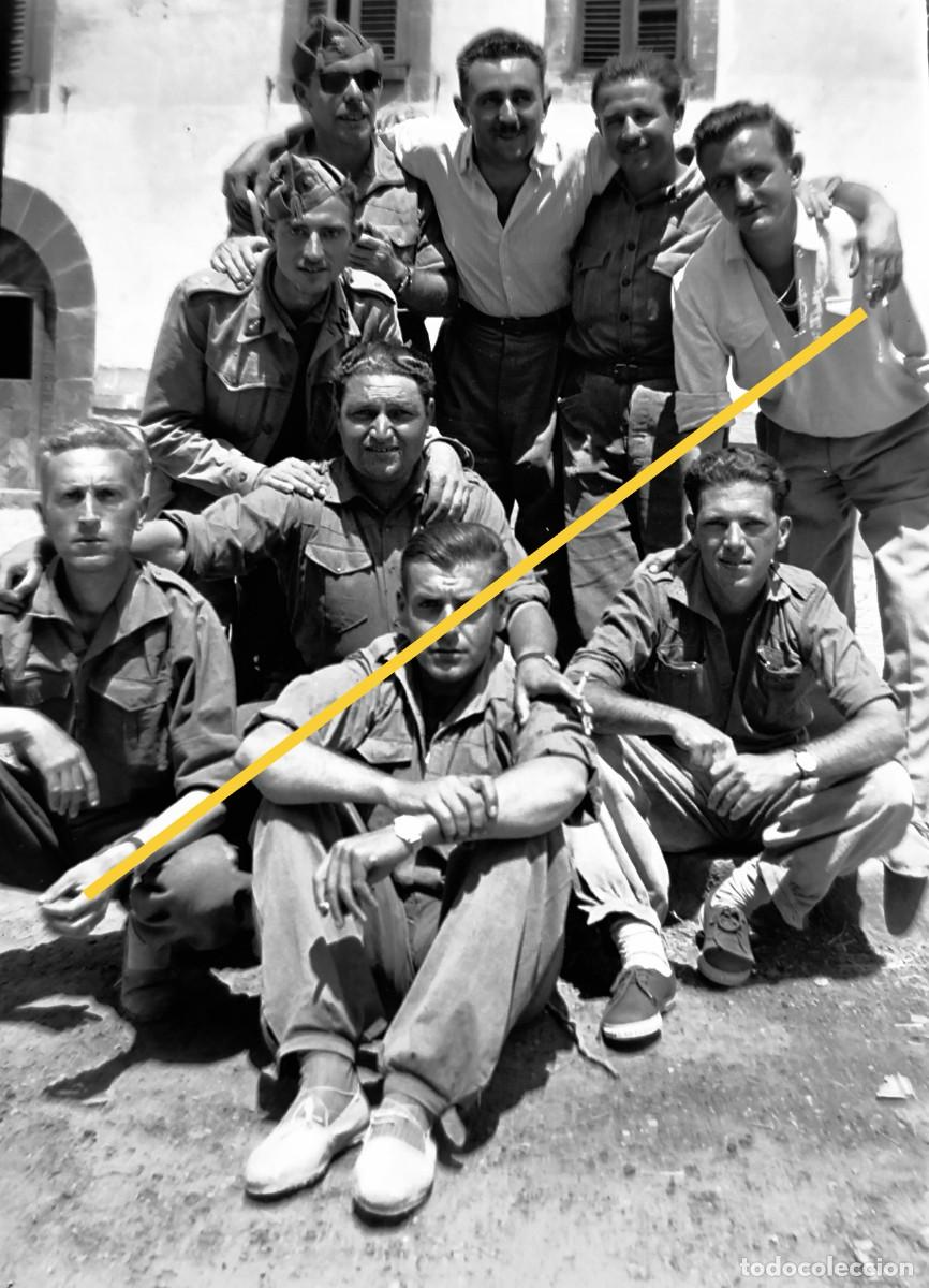 Fotograf&iacute;a antigua: Antiguo negativo de fotograf&iacute;a. Militares, falange, bando nacional. A&ntilde;os 30/40. Militar.
