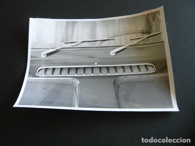 Fotograf&iacute;a antigua: AUTOMOVIL MARCA CITROEN DYANE 6 ANTIGUA FOTOGRAFIA 13 X 18 CM