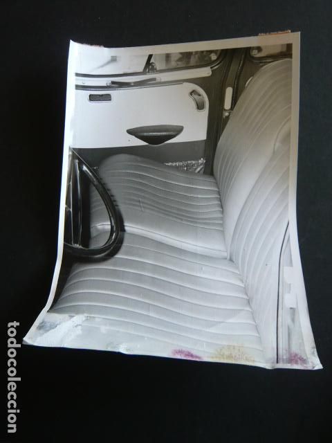 Fotograf&iacute;a antigua: AUTOMOVIL MARCA CITROEN DYANE 6 ANTIGUA FOTOGRAFIA 13 X 18 CM