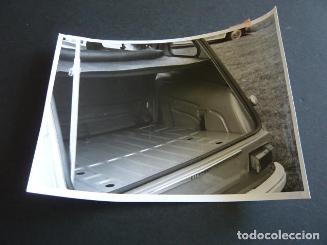 Fotograf&iacute;a antigua: AUTOMOVIL MARCA CITROEN DYANE 6 ANTIGUA FOTOGRAFIA 13 X 18 CM