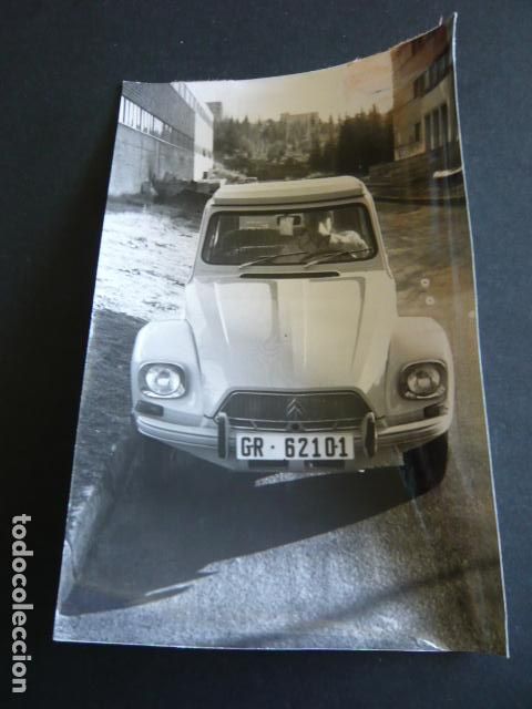 Fotograf&iacute;a antigua: AUTOMOVIL MARCA CITROEN DYANE 6 ANTIGUA FOTOGRAFIA 13 X 18 CM