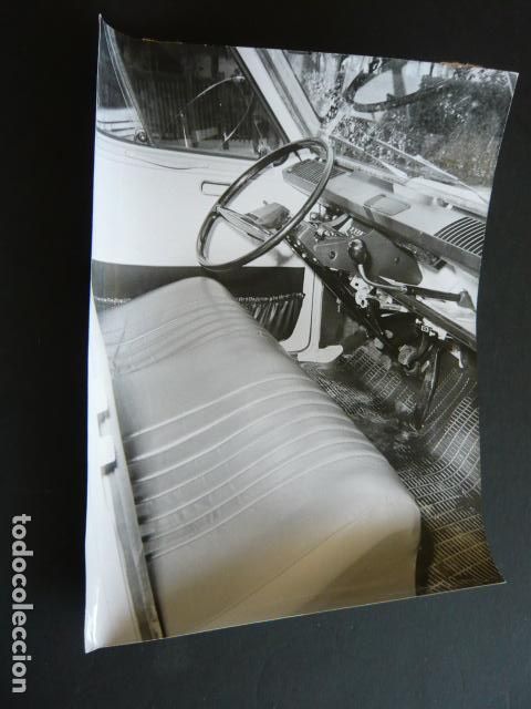 Fotograf&iacute;a antigua: AUTOMOVIL MARCA CITROEN DYANE 6 ANTIGUA FOTOGRAFIA 1968 24 X 18 CM