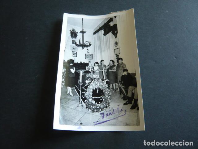 Alte Fotografie: CURRITO DE GRANADA TORERO SU VELATORIO ANTIGUA FOTOGRAFIA ORIGINAL 1968 14 X 9 CM