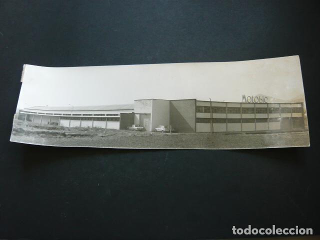 Antique Photography: ABADIANO VIZCAYA FABRICA DE MOTOCICLETAS MOTOBIC ANTIGUA FOTOGRAFIA 1965 9,5 X 30 CM