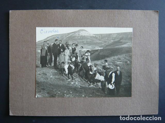 Fotograf&iacute;a antigua: CIRUELAS GUADALAJARA RETRATO DE GRUPO ANTIGUA FOTOGRAFIA HACIA 1920 23 X 16 CM