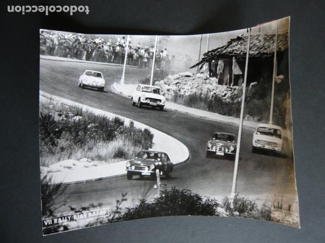 Fotograf&iacute;a antigua: VII RALLYE RIAS BAJAS AUTOMOVILISMO 1969 ANTIGUA FOTOGRAFIA 18 X 24 CM
