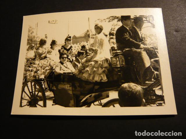 Alte Fotografie: SEVILLA ESCENA EN LA FERIA DE ABRIL ANTIGUA FOTOGRAFIA 7,5 X 10,5 CM