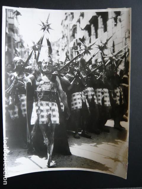 Fotograf&iacute;a antigua: ALCOY ALICANTE MOROS Y CRISTIANOS 1963ANTIGUA FOTOGRAFIA 16 X 21 CM