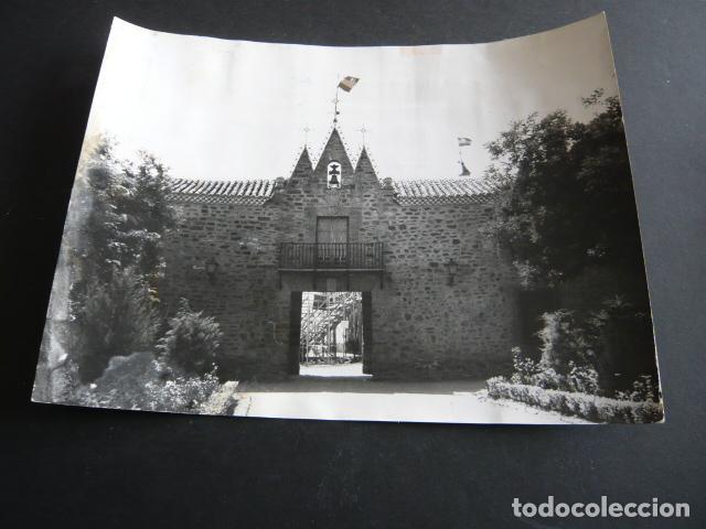 Antique Photography: VILLANUEVA DE LOS INFANTES CIUDAD REAL PLAZA DE TOROS ANTIGUA FOTOGRAFIA ORIGINAL 18 X 24 CM