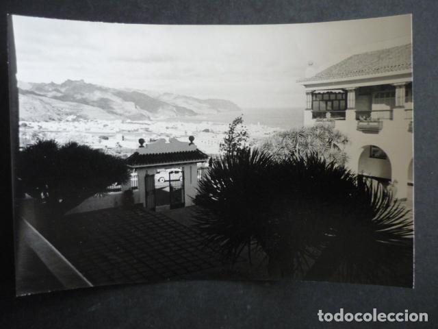 Antique Photography: ANDUJAR JAEN VISITA HOSPITAL GARCIA ORCOYEN DIRECTOR SANIDAD 1959 ANTIGUA FOTOGRAFIA 12 X 18 CM