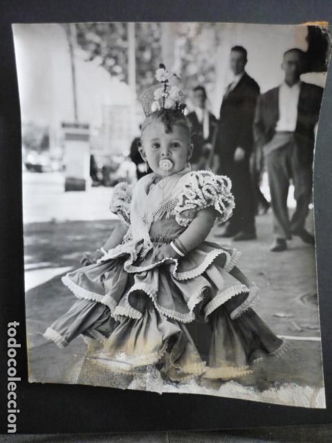 Fotografia antica: SEVILLA FERIA DE ABRIL 1964 ANTIGUA FOTOGRAFIA 18 X 24 CM