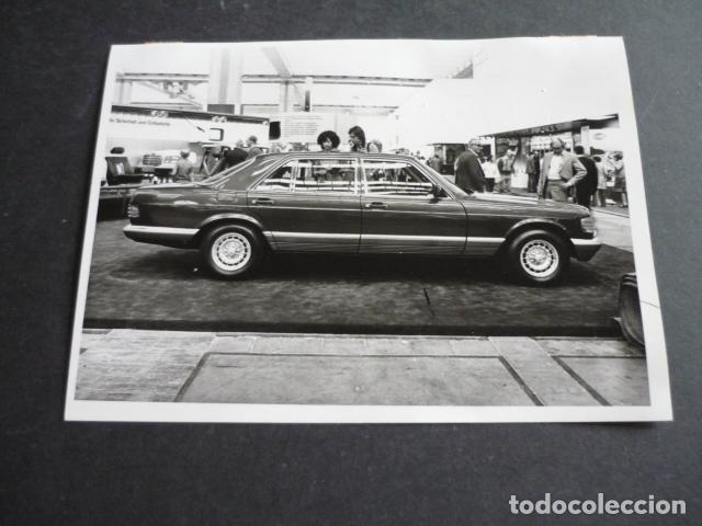 Antique Photography: SALON DEL AUTOMOVIL DE FRANKFURT 1979 AUTOMOVIL MERCEDES SERIE S FOTOGRAFIA 13 X 18 CM