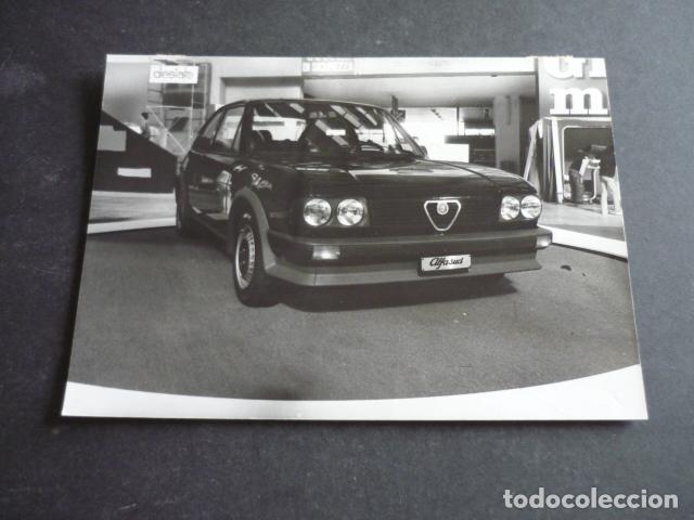 Antique Photography: SALON DEL AUTOMOVIL DE TURIN 1980 AUTOMOVIL ALFA ROMEO ALFASUD FOTOGRAFIA 13 X 18 CM