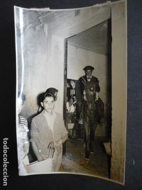 Fotografia antica: CIUDADELA MENORCA LA COLGADA FIESTA DE SAN JUAN ANTIGUA FOTOGRAFIA ORIGINAL 12 X 18 CM