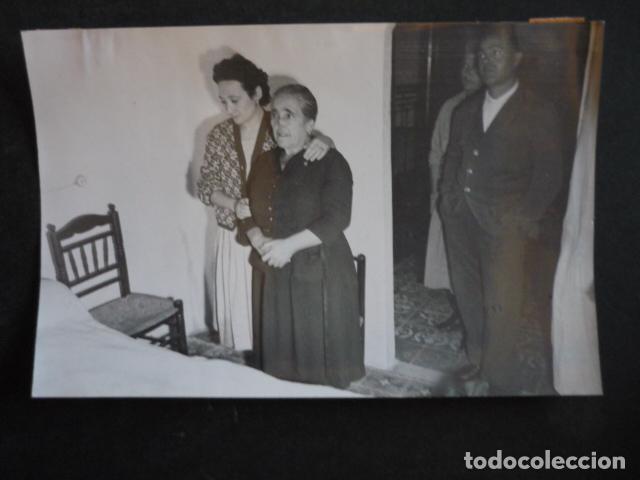 Antique Photography: VILLALBA DE LA SIERRA CUENCA VIRGEN QUE LLORA ANTIGUA FOTOGRAFIA ORIGINAL 13 X 18 CM