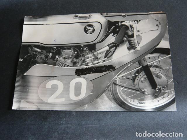 Fotograf&iacute;a antigua: MOTOCICLETA HONDA ANTIGUA FOTOGRAFIA 12 X 18 CM
