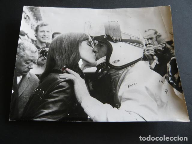 Fotograf&iacute;a antigua: JACKIE STEWART CONDUCTOR FORMULA 1 ANTIGUA FOTOGRAFIA 18 X 24 CM