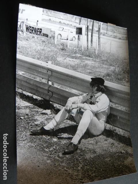 Alte Fotografie: JACKIE STEWART CONDUCTOR FORMULA 1 ANTIGUA FOTOGRAFIA 24 X 18 CM