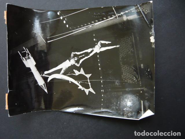 Antique Photography: CIRCO PROGRAMA TVE PISTA DE ESTRELLAS ANTIGUA FOTOGRAFIA ORIGINAL 18 X 13 CM