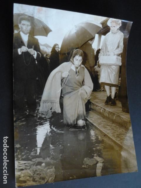 Fotograf&iacute;a antigua: PEREGRINACION AL SANTUARIO DE FATIMA ANTIGUA FOTOGRAFIA ORIGINAL 18 X 24 CM