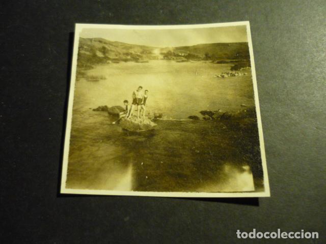 Fotografia antica: PUENTE LA REINA NAVARRA ANTIGUA FOTOGRAFIA 1927 6 X 5,5 CM