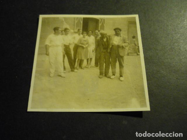 Fotografia antica: PUENTE LA REINA NAVARRA ANTIGUA FOTOGRAFIA 1927 6 X 5,5 CM