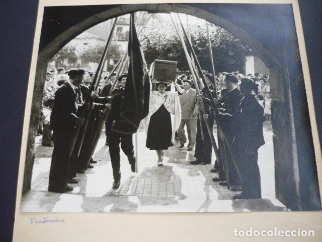 Fotografia antica: FUENTERRABIA GUIPUZCOA FIESTAS ANTIGUA FOTOGRAFIA 18,5 X 23 CM