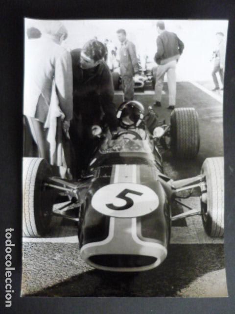 Photographie ancienne: JACKIE STEWART CORREDOR FORMULA 1 AUTOMOVILISMO ANTIGUA FOTOGRAFIA 18 X 24 CM
