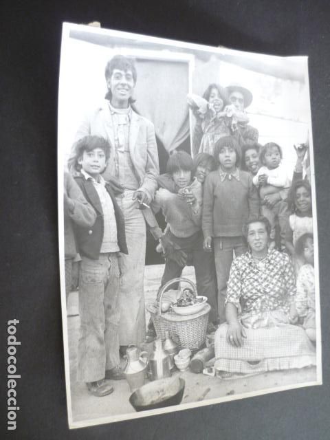 Fotograf&iacute;a antigua: UNA FAMILIA GITANA ANTIGUA FOTOGRAFIA 24 X 18 CM